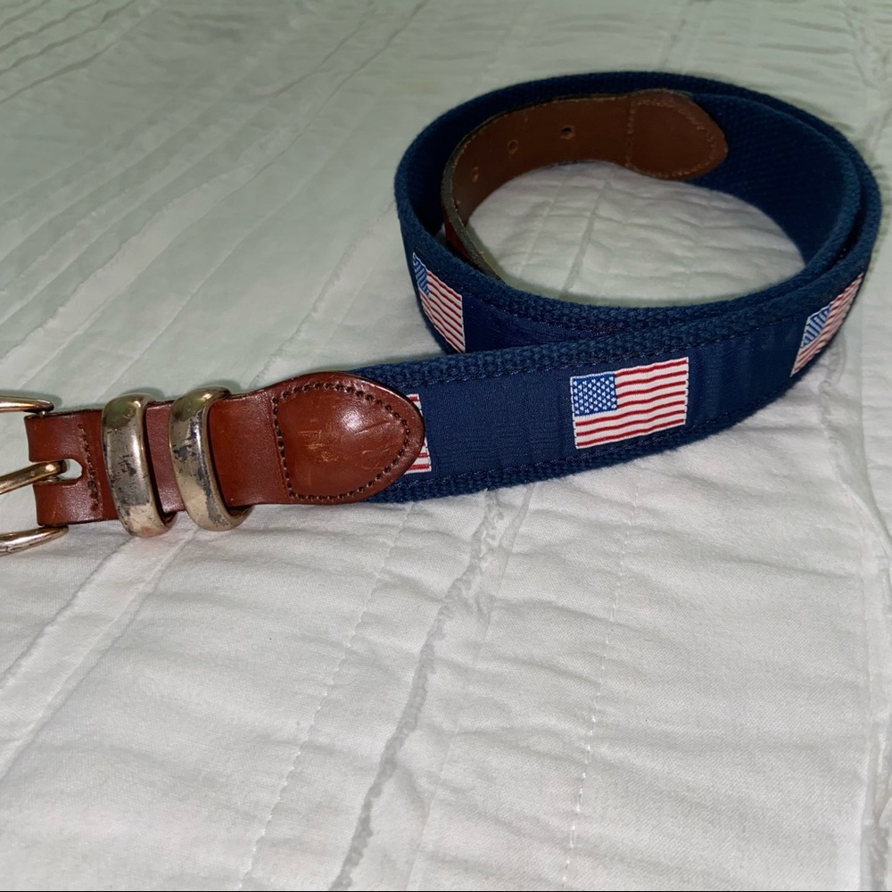The LeatherMan men’s 32 American Flag ribbon Belt patriotic proud American